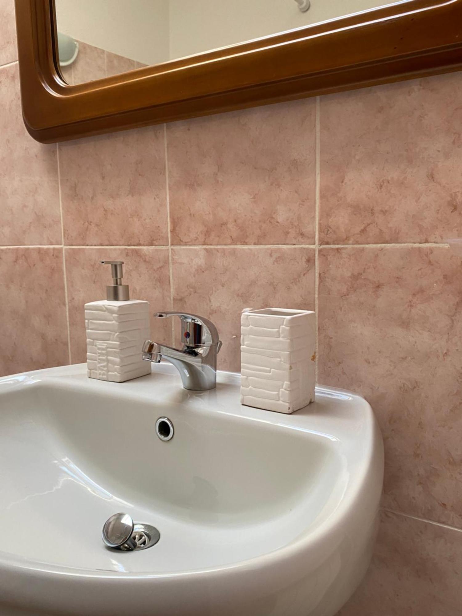 Fabio'S House Apartment Olbia Ngoại thất bức ảnh