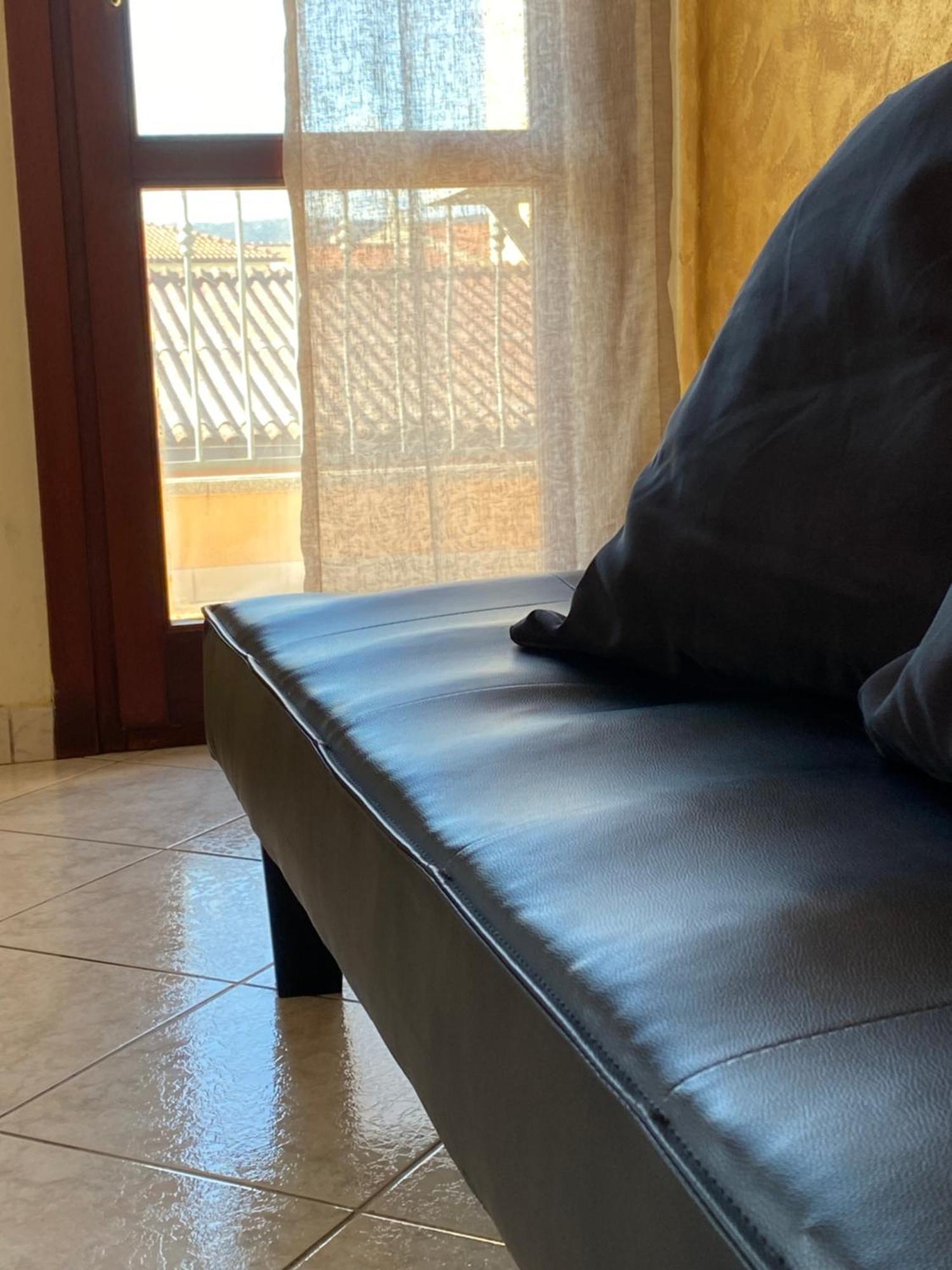 Fabio'S House Apartment Olbia Ngoại thất bức ảnh